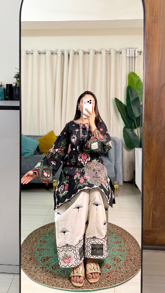 Zarmeena - Farshi Embroidered  set